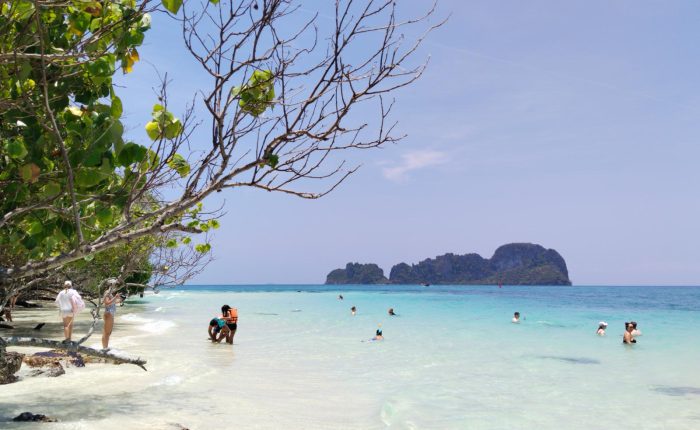 Khao Lak Boat Trip To Phi Phi With Sunset Tour