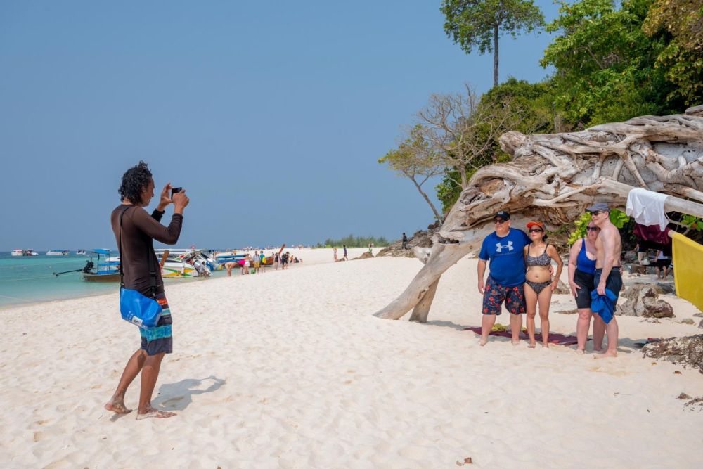 Phi Phi Island Day Trip 02